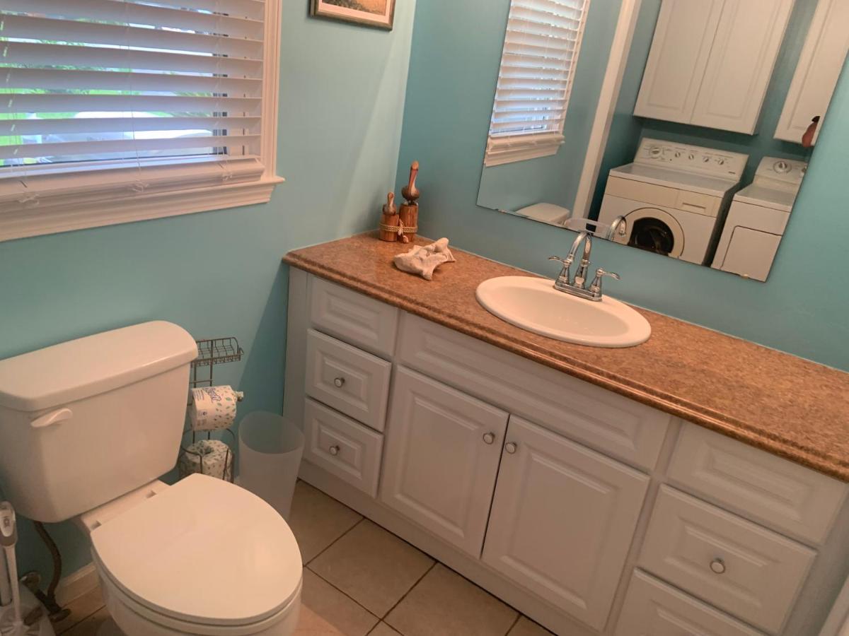 Cheerful Two Bedroom House 1.5 Miles From Beach. Myrtle Beach Ngoại thất bức ảnh