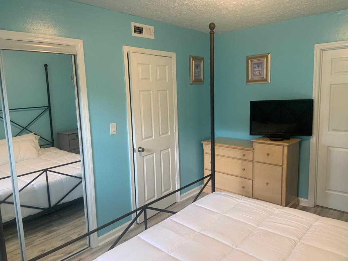 Cheerful Two Bedroom House 1.5 Miles From Beach. Myrtle Beach Ngoại thất bức ảnh